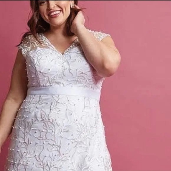 NWOT wedding dress